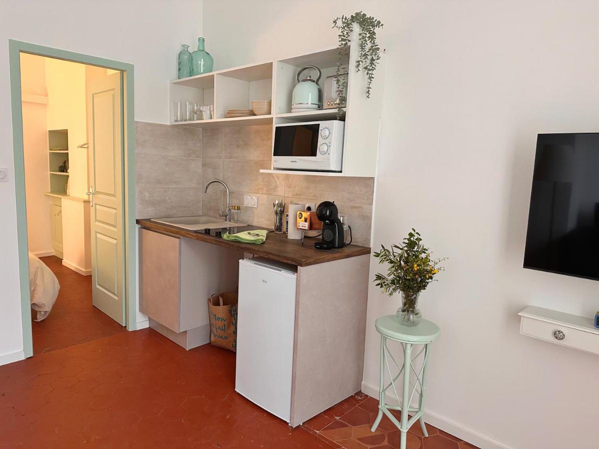 Le Petit Provencal Appartamento Nîmes Esterno foto